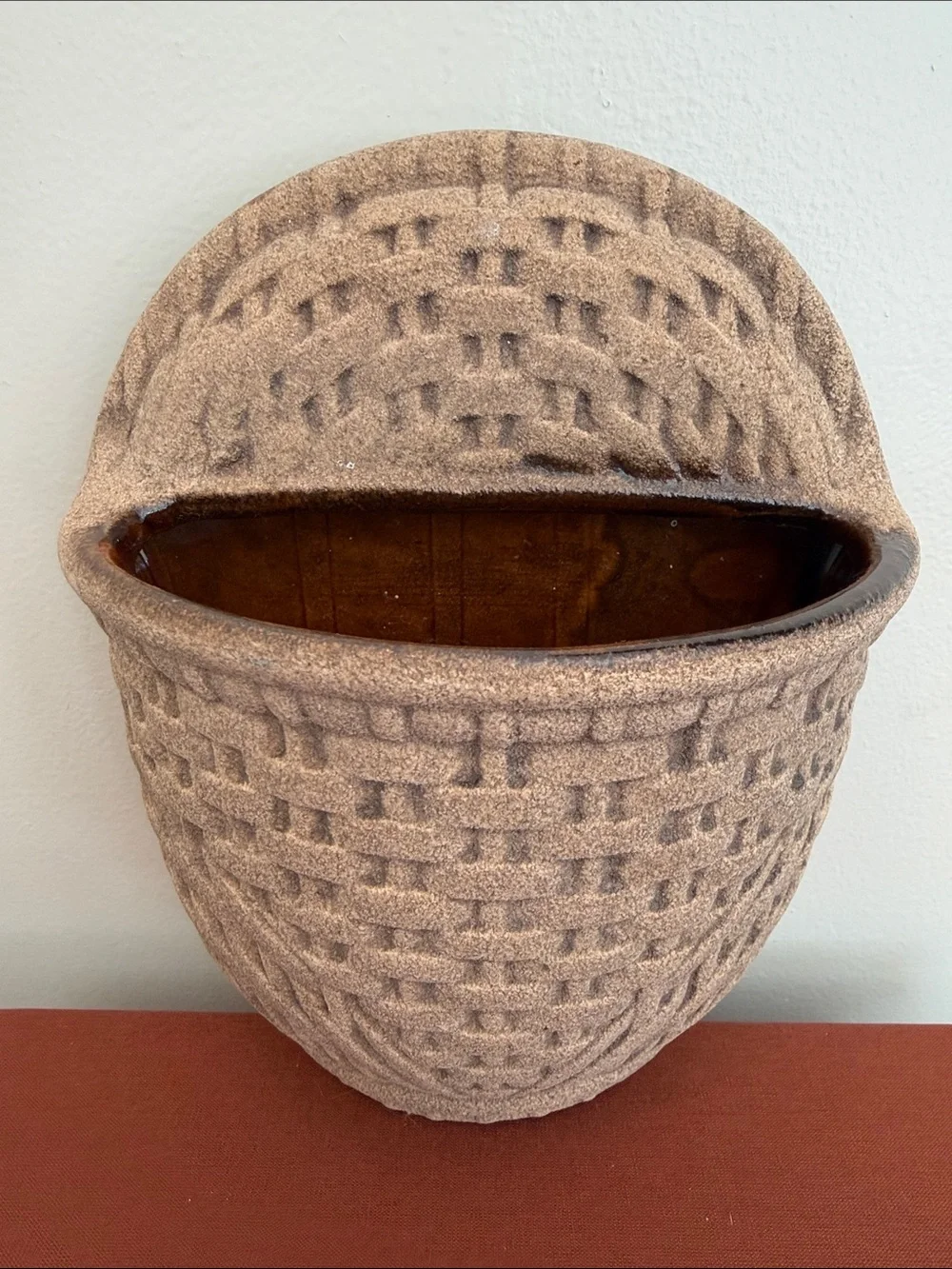 Vintage Haeger Ceramic Textured Basketweave Wall Pocket.